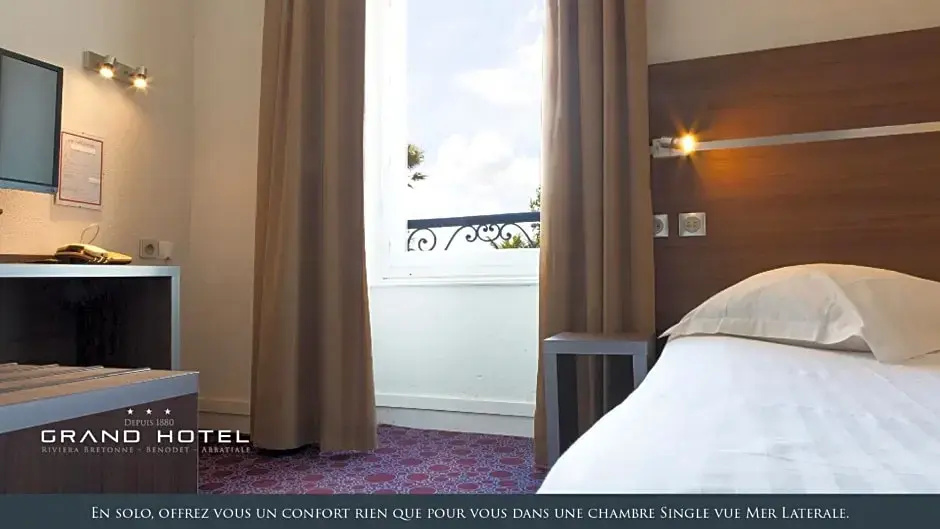 Classic Single room with river view