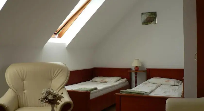 Veronika Panzió - фото 3