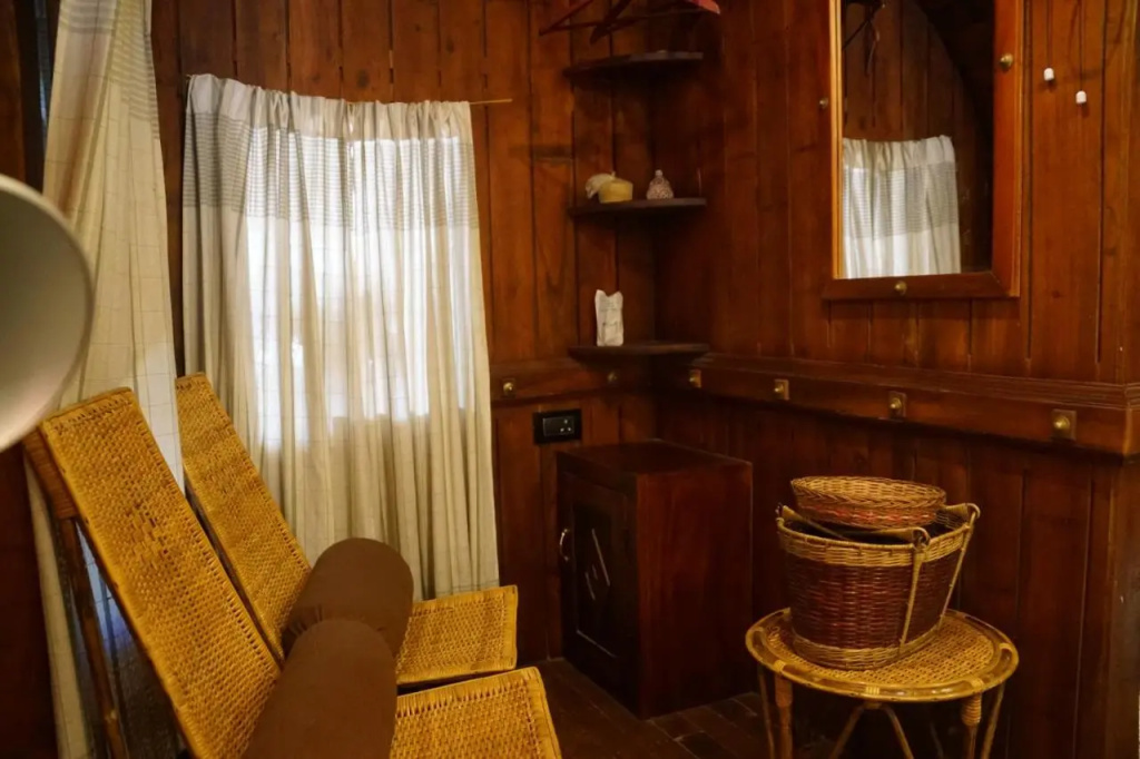Soma Houseboat - Général