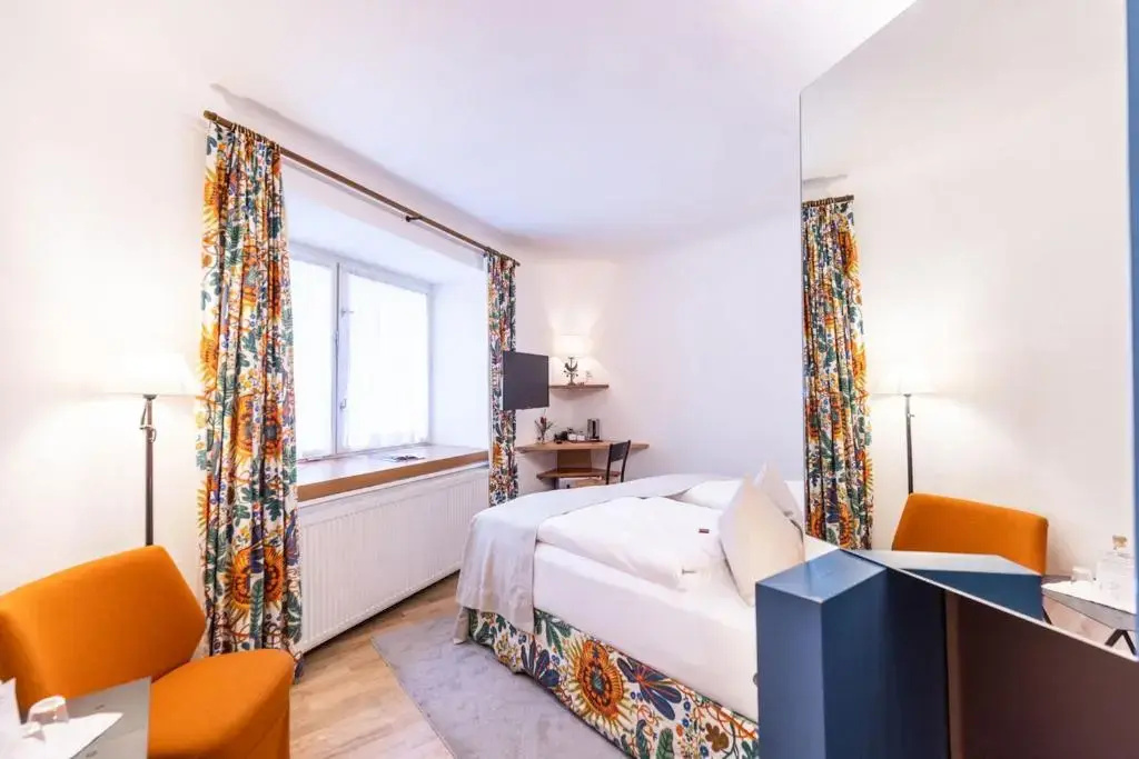 Altstadt Hotel Wolf - Chambres