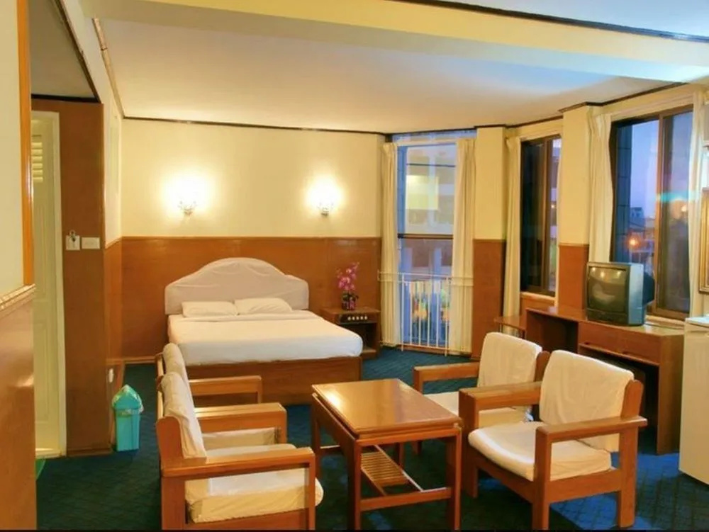 Hotel photo 5
