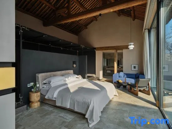 1 Bedroom Suite