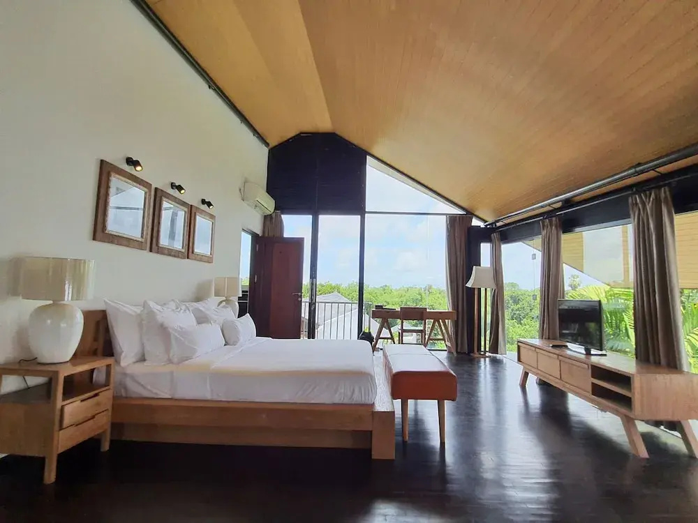 3 Bedrooms Villa