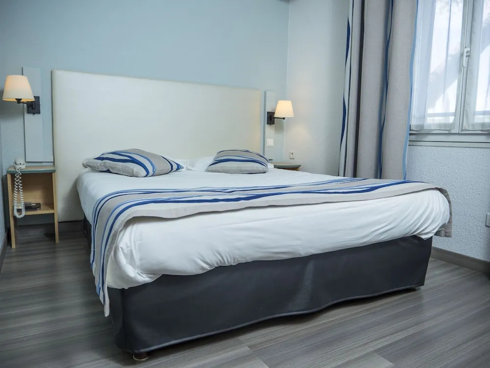 Logis Hotel Uzes Pont du Gard - Chambres