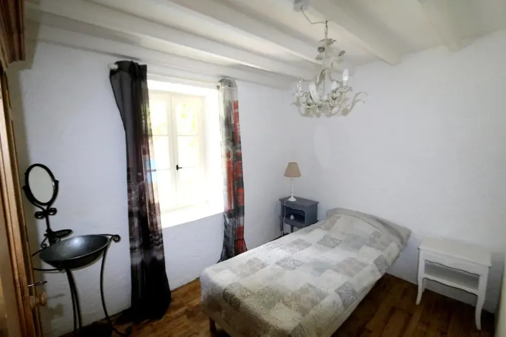 Voir la photo 2 — Blanquefort Woodland Hill Retreat