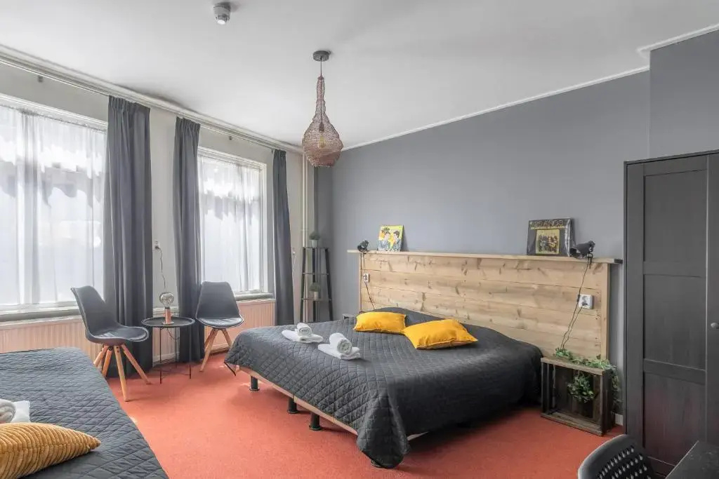 Hotel Cafe Restaurant 't Raedhus - Chambres