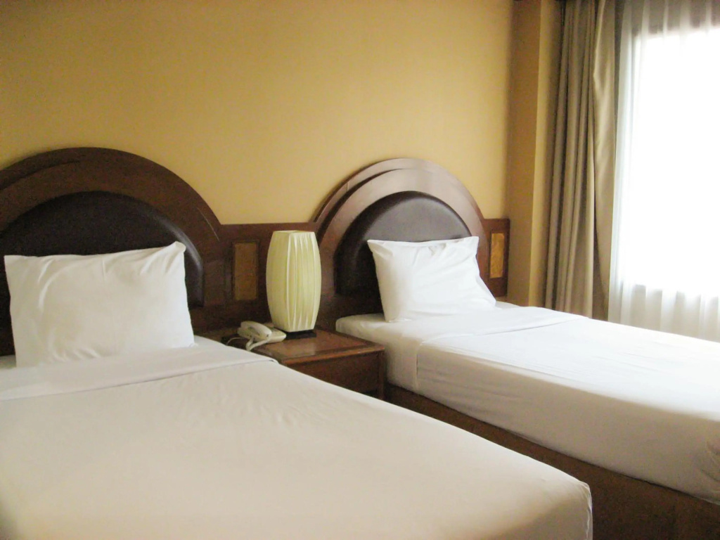 P.S. Hotel — 5