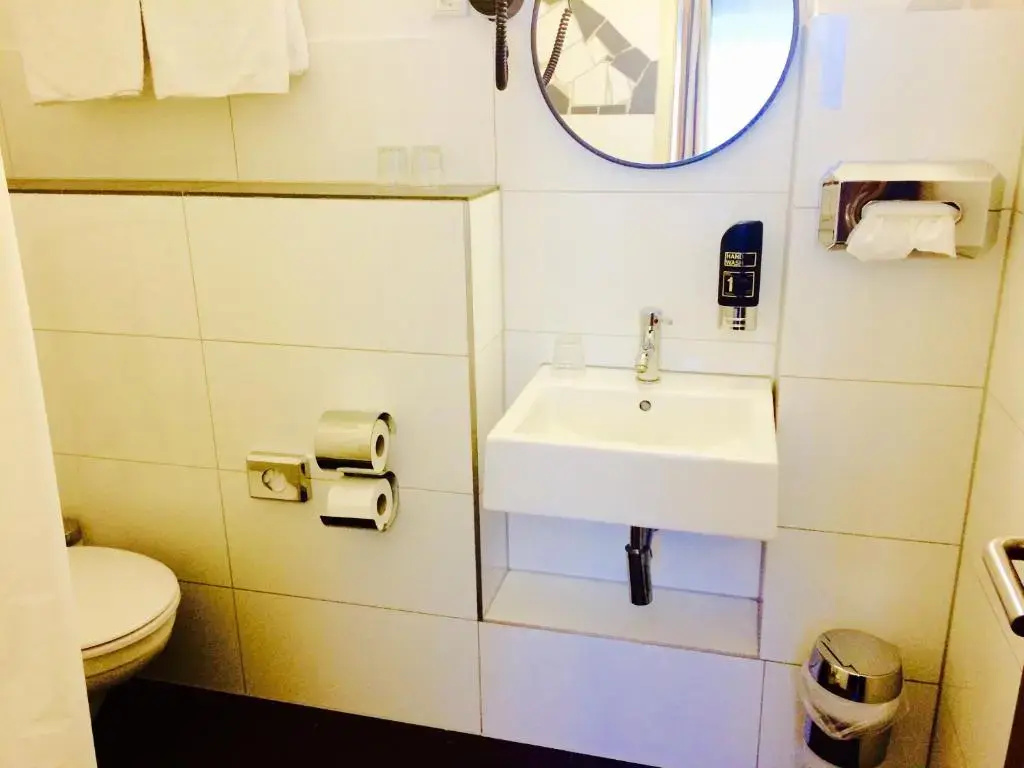 Cara Vita Hotel — 4
