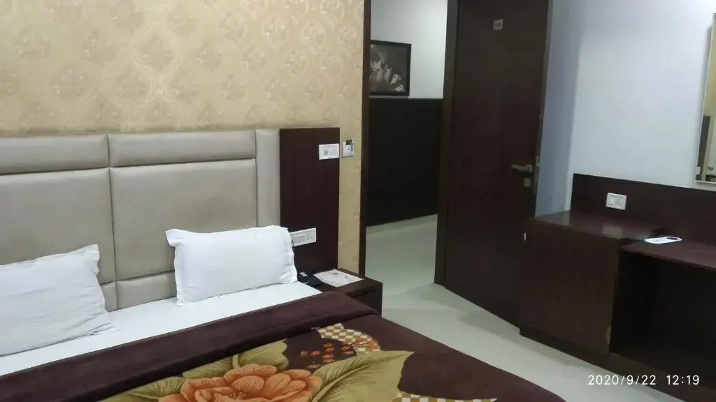 Popular Hotel - Chambres