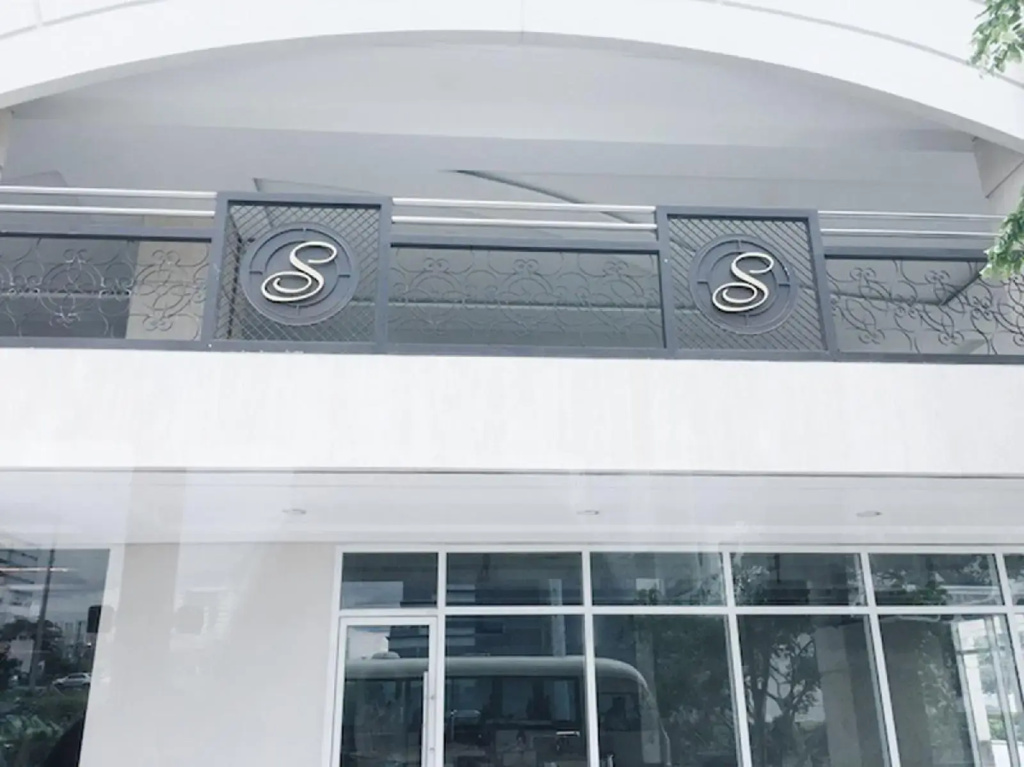 Condo at Solemare Parksuites