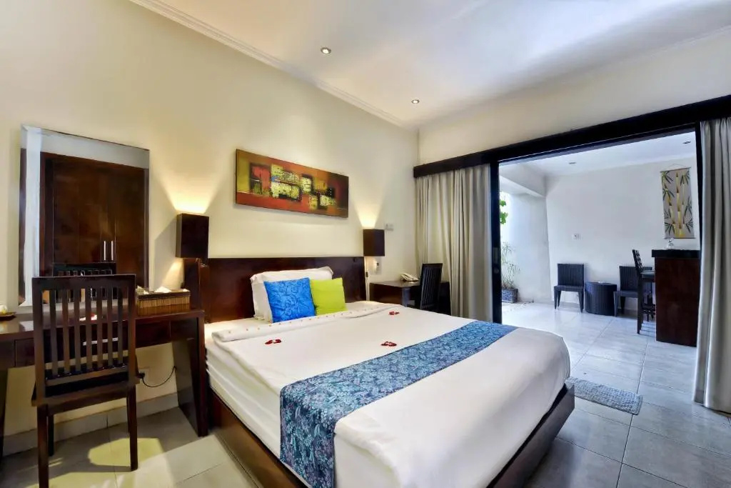 2 Bedrooms Villa