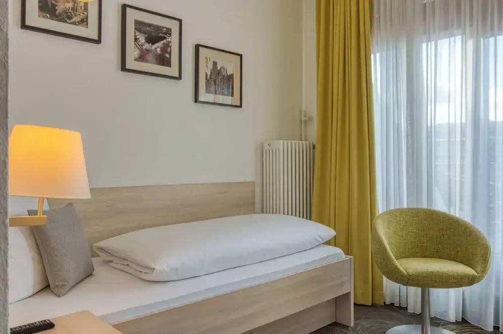 Comfort Single room (single bed)