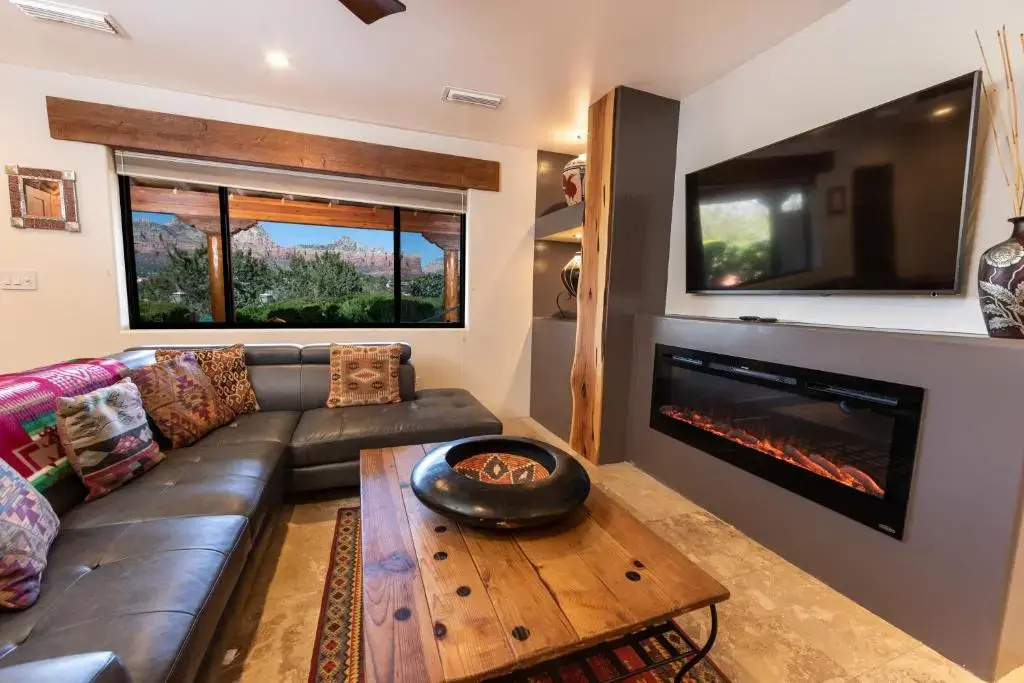 Superior Suite with balcony and with mountain view