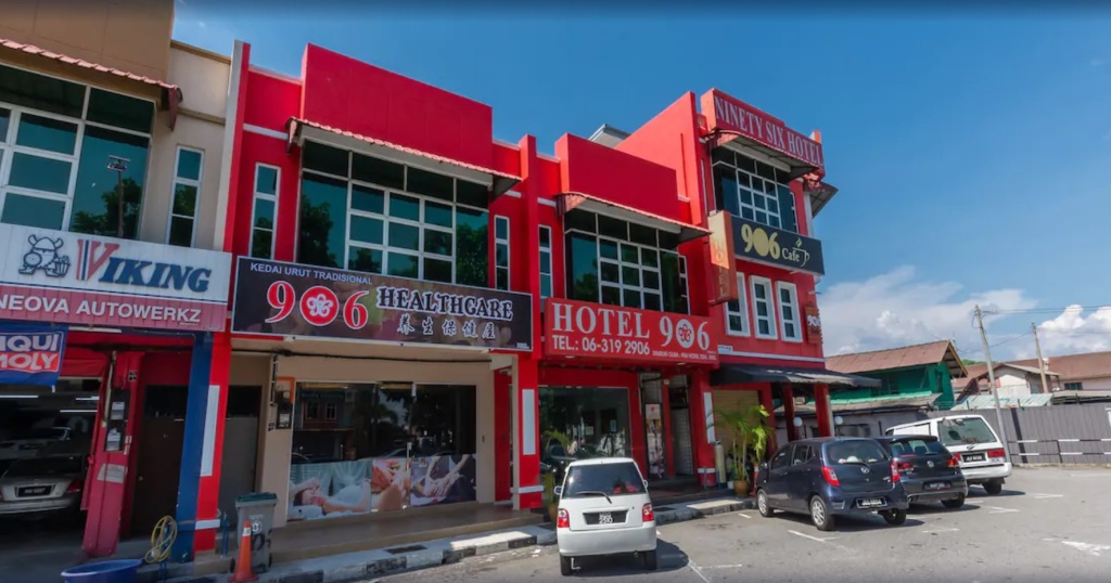 OYO 1155 906 巴都伯伦丹(OYO 1155 906 Batu Berendam)