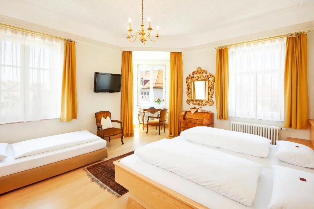 Hotel Hirsch - Chambres