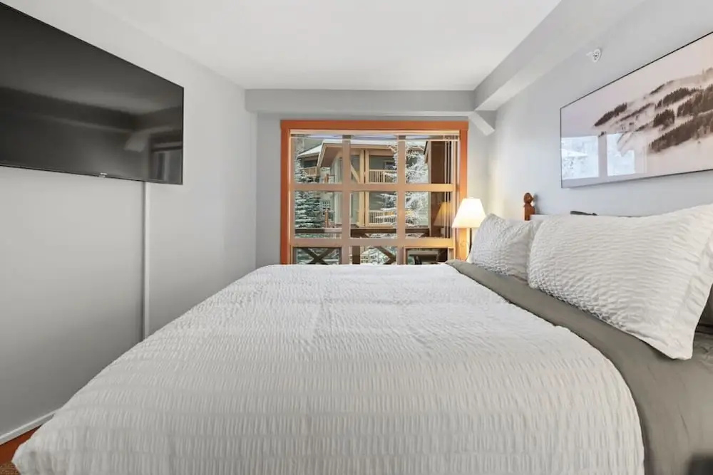 PENTHOUSE in the HEART of Panorama Village | TRUE Ski In/Out | Pools & Hot Tubs