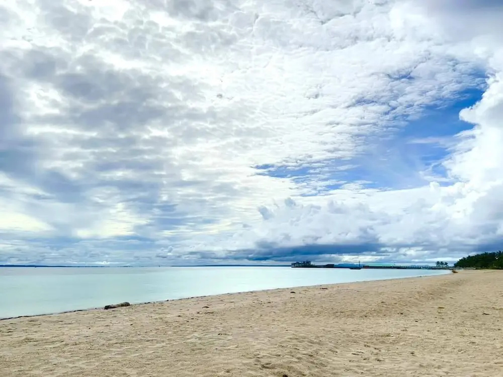 Beach & Waterfront