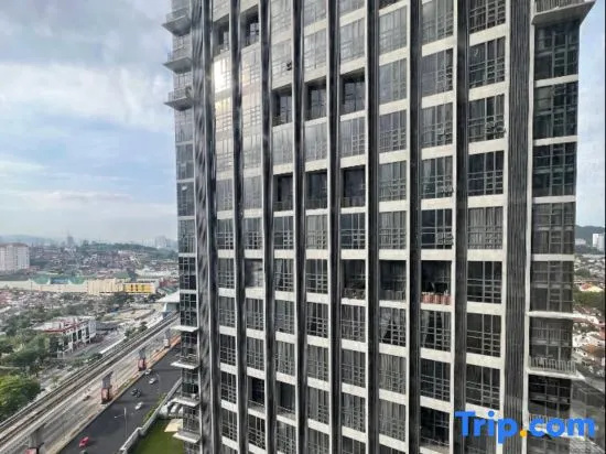 EkoCheras Residence Tower H by Joystay Service
