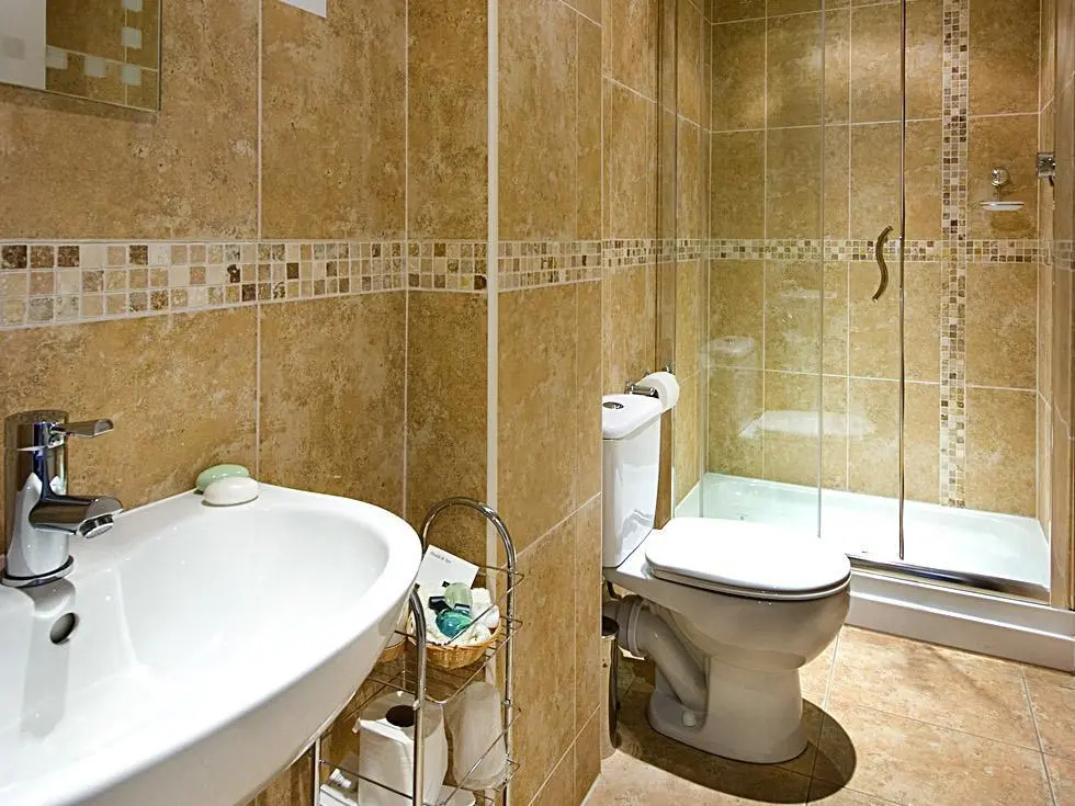 Standard Double Club room (full double bed)