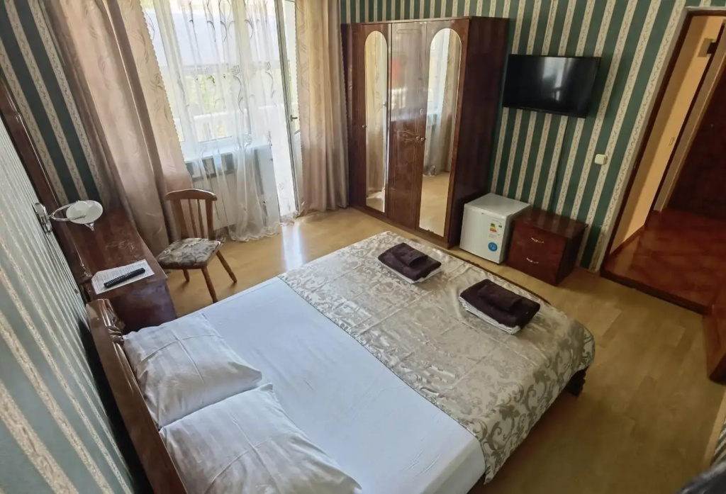 Economy Double room (full double bed)