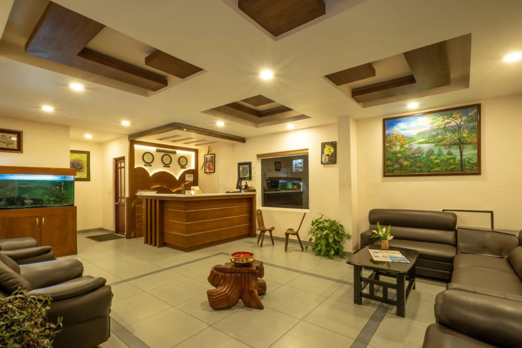 Las Palmas Hotel — 2