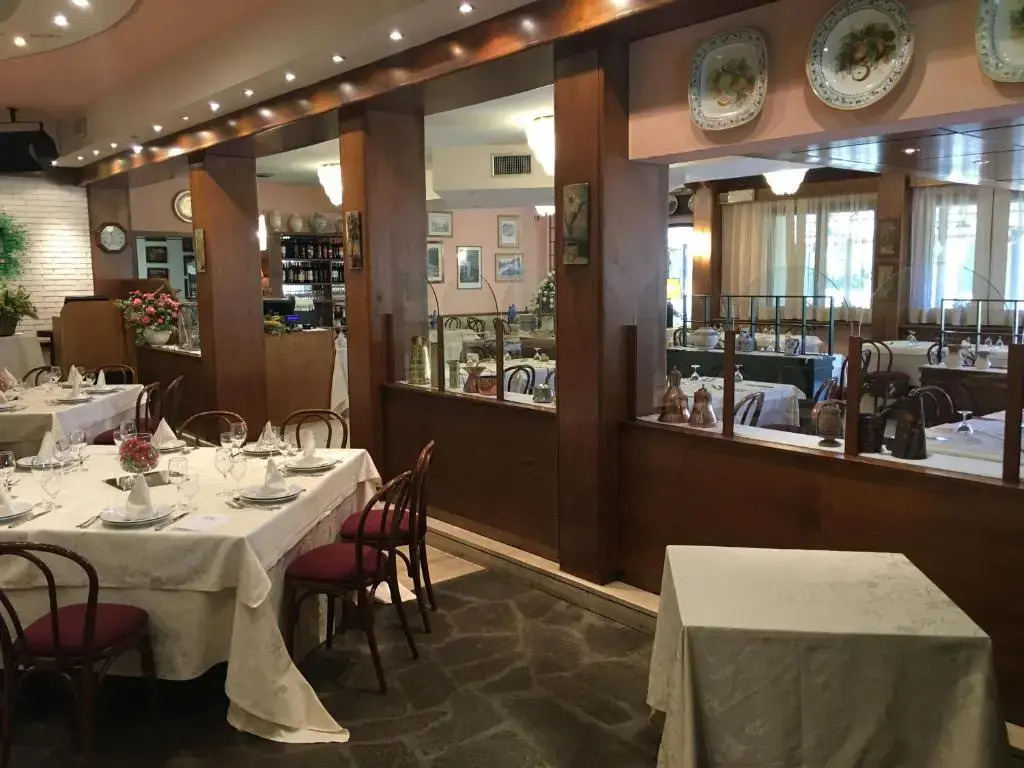 Hotel Ristorante La Lanterna by null