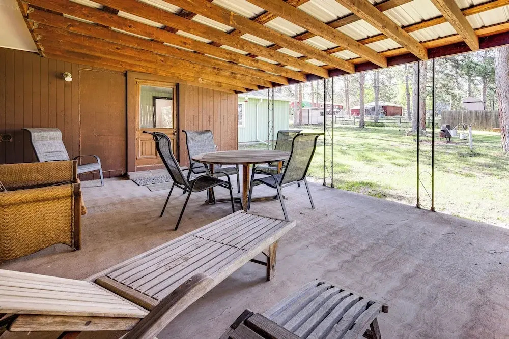 1 Mi to Town: Woodland Park Home w/ Yard!