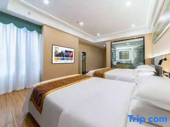 Standard Family room