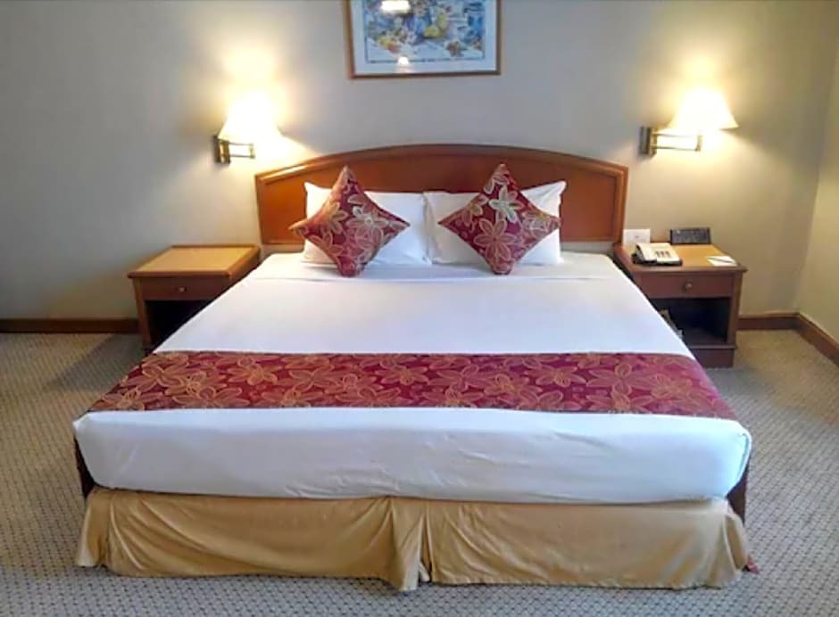 Mandarin Court Hotel