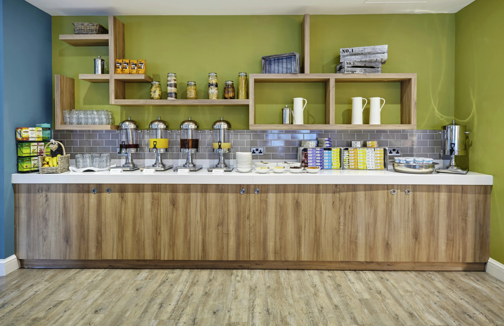 Holiday Inn Cardiff - North M4 by IHG - Général