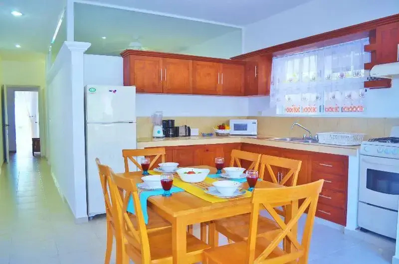 Standard Family room with garden view