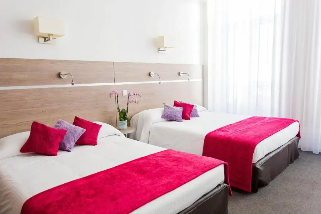 Hôtel de l'Europe Grenoble Hyper Centre - Chambres