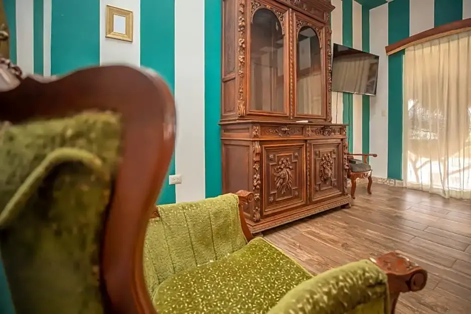 Standard Suite