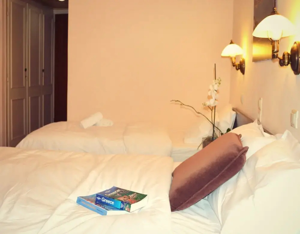 Standard Triple room with balcony
