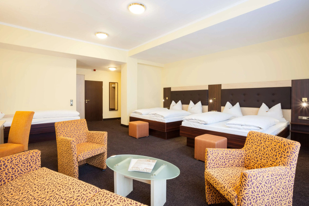 Standard Quadruple room