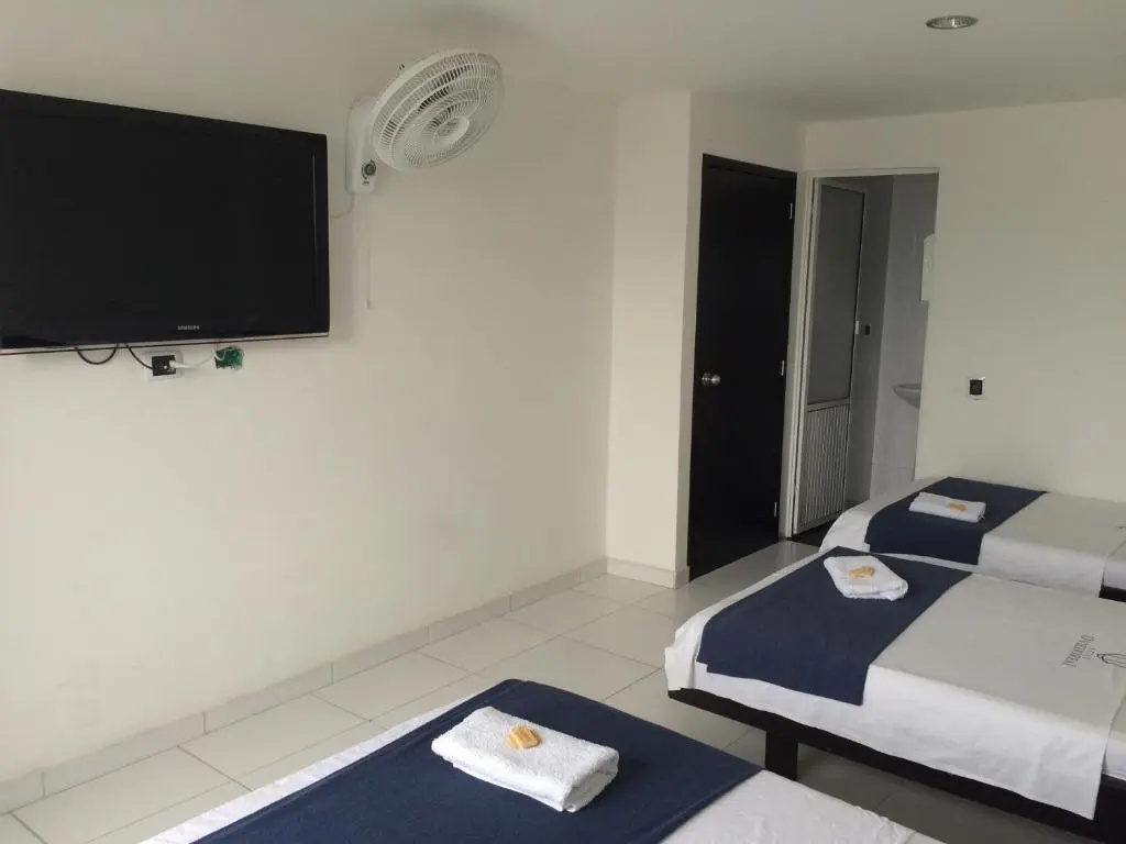 Hotel Oviedo Real - Chambres