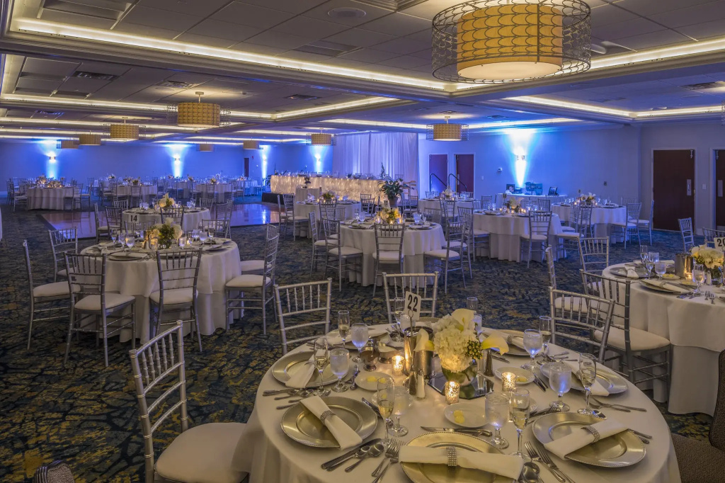 Crowne Plaza Suites Pittsburgh South by IHG - Général