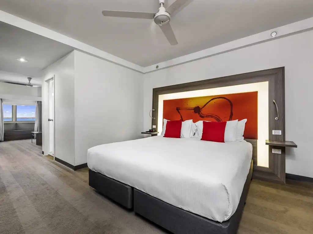 Double Junior Suite (full double bed)