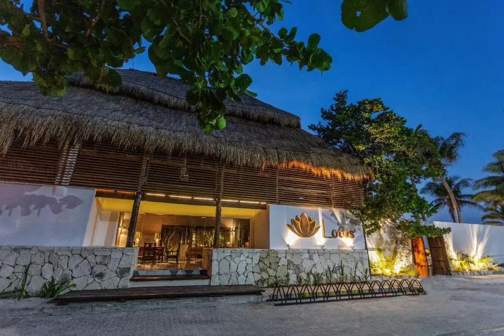 Lotus Beach Hotel - Adults Only - 2