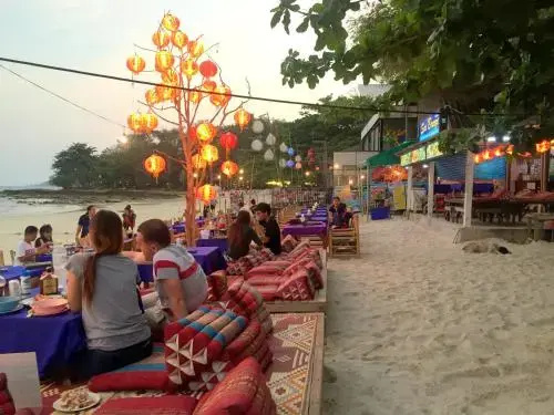 Beach & Waterfront
