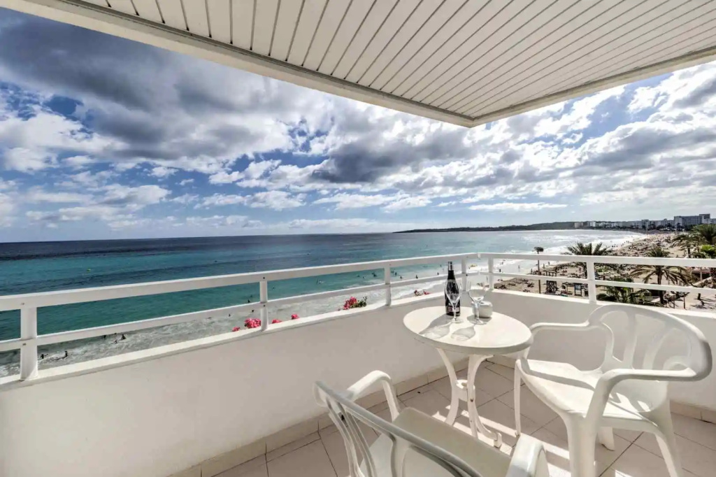 Balcony & Terrace