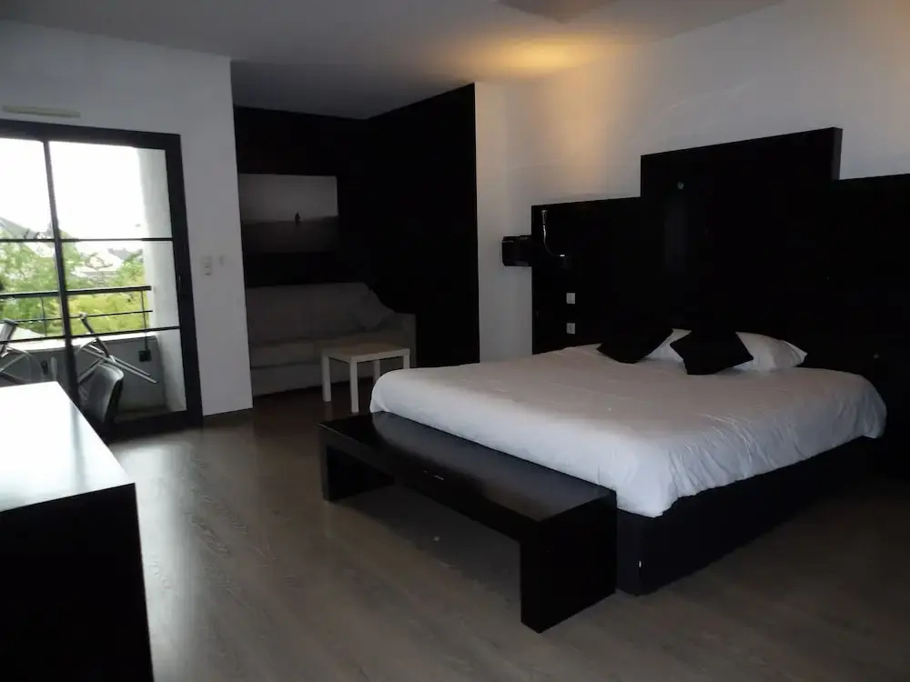 Standard Double Family room (full double bed)