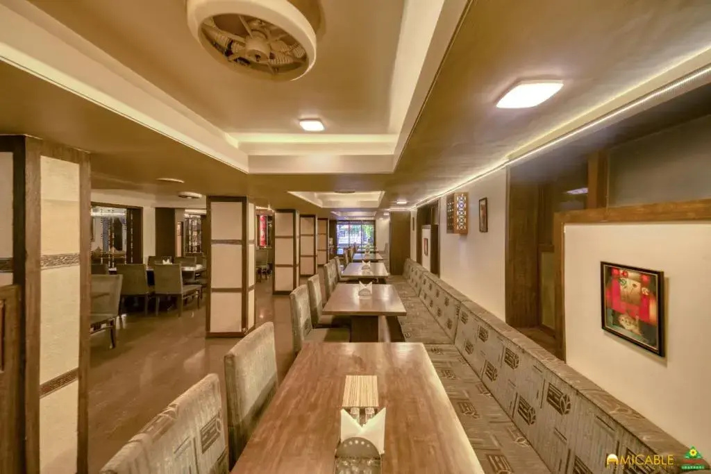 Hotel Ashwin Igatpuri, Pure Veg & Jain Food - фото 6