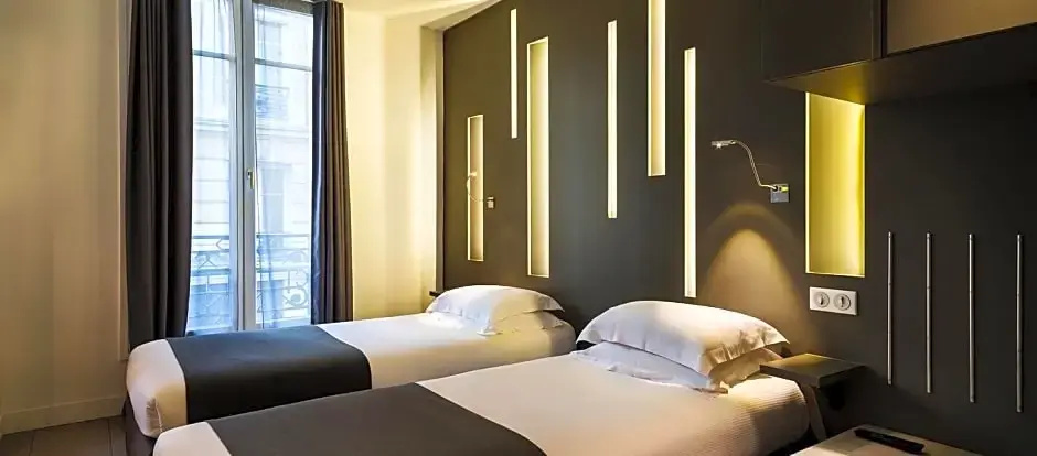 Classic Quadruple room