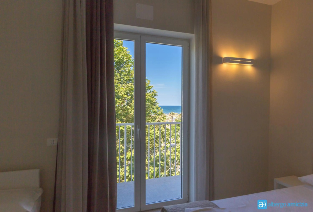 Hotel Amicizia Rimini — 5