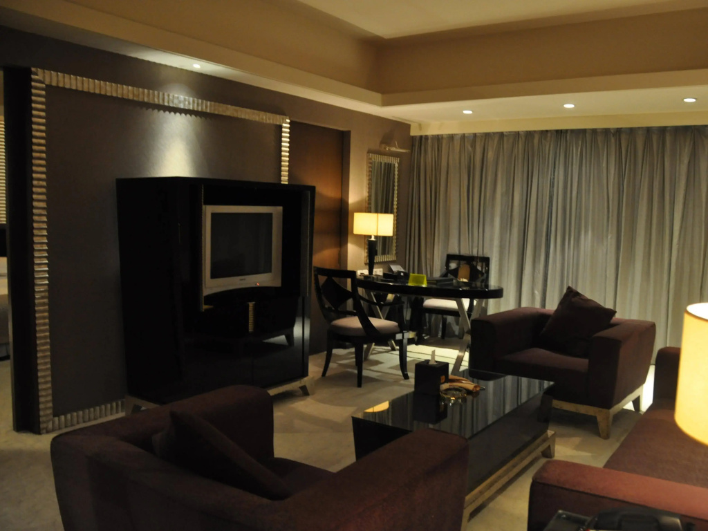 Lobby & Reception