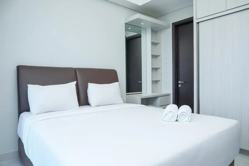 Minimalist 3BR Apartment at Puri Mansion