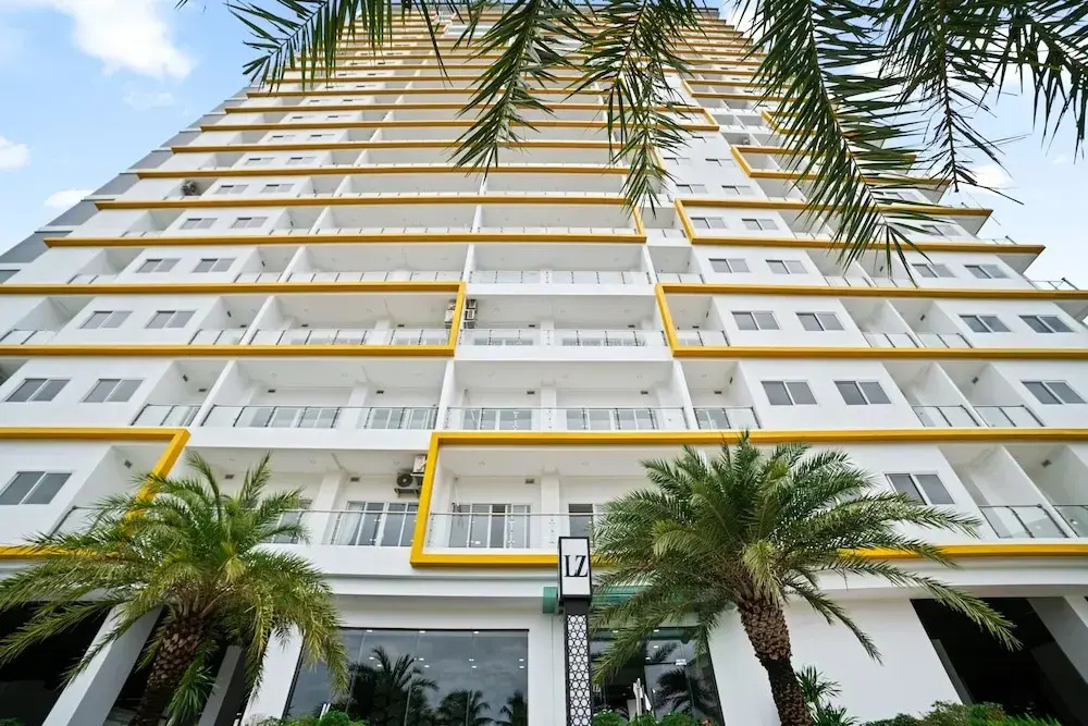 Mlz Apartments