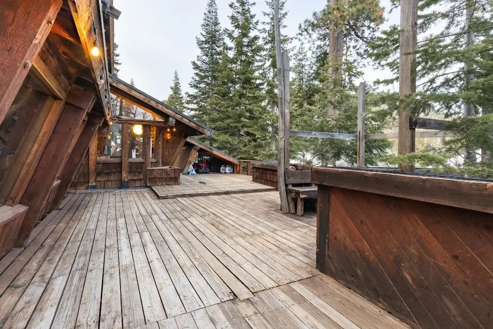 Walk to Palisades Village + Ski Lifts 5BR w/ Mtn Views Mt. Jola by Avantstay