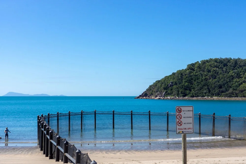 Beach & Waterfront